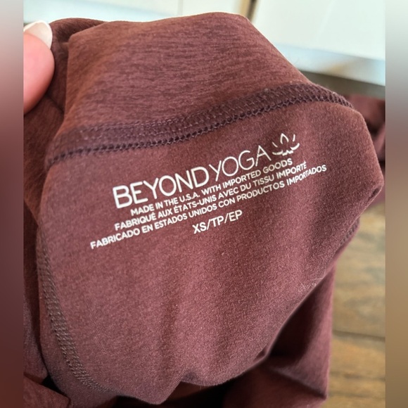 Beyond Yoga Spacedye Foldover Bootcut Pant Leggings in Brown Size XS - Picture 3 of 4